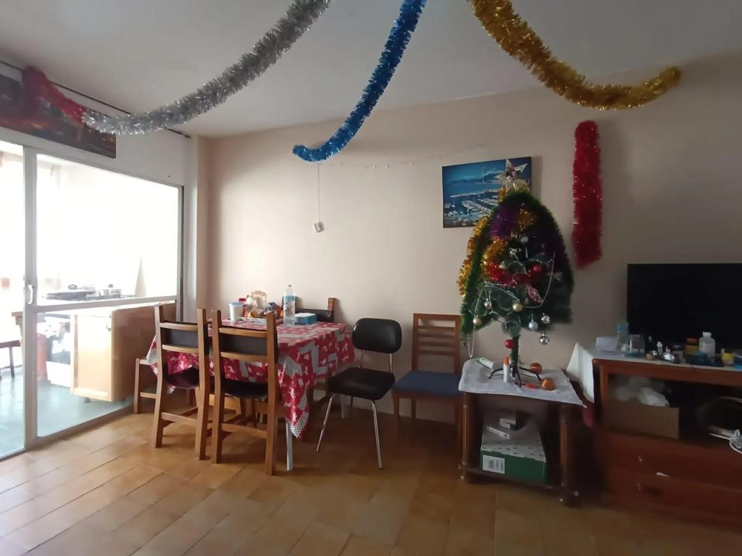 Venta de estudio en Pueblo Levante, Benidorm photo 1