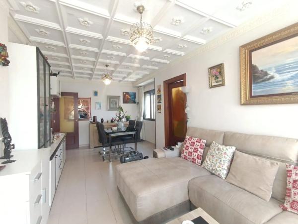 Venta de piso en Pueblo Levante, Benidorm
photo 1