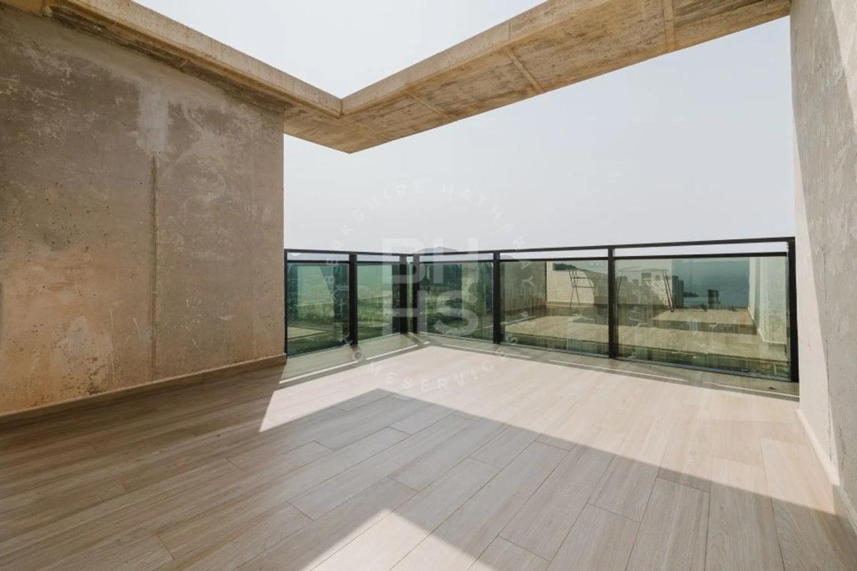 Penthouse sale in Avenida del Municipi, Benidorm photo 4