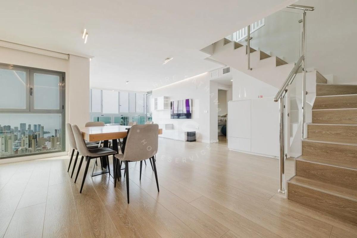 Penthouse sale in Avenida del Municipi, Benidorm photo 5