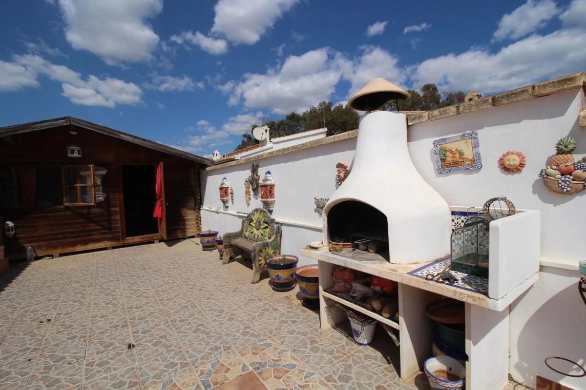 Properties for sale and rent in Spain photo 2