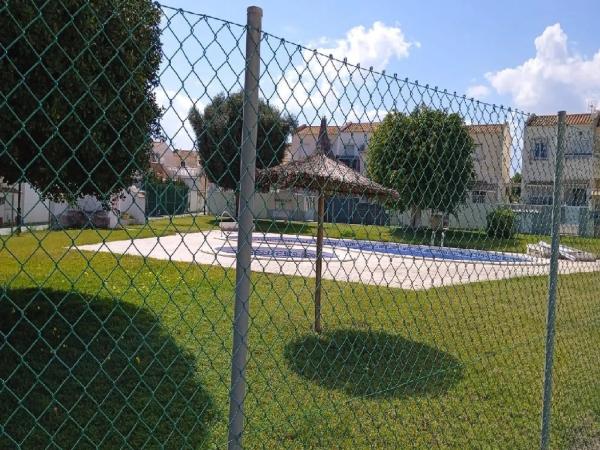 Частный шале на продаже в  Urbanización Florida S2, 133 -151, Ориуэла photo 4