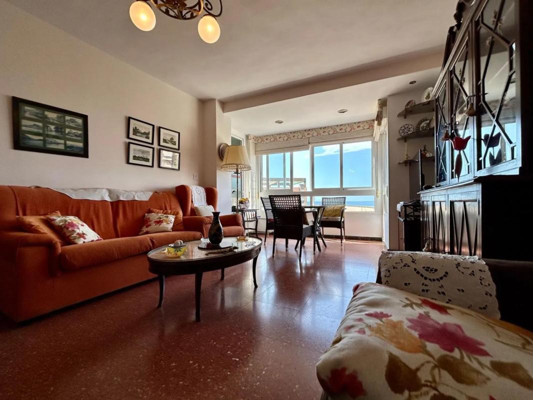 Sale of apartment in Plaza Paseíto Ramiro, Alicante
photo 2