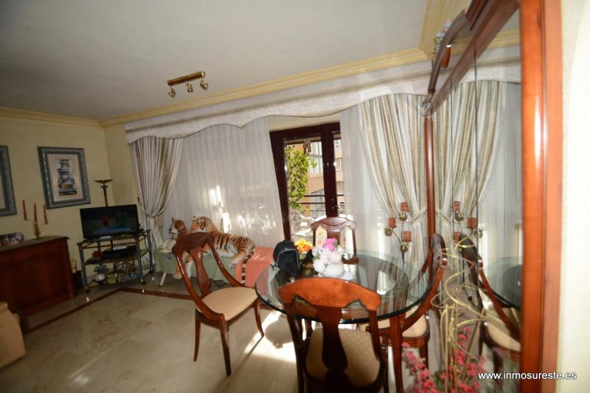 Sprzedaż mieszkania w Orihuela Ciudad, Orihuela
photo 1