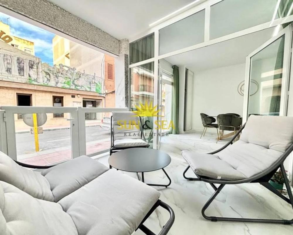 Venta de chalet independiente en Zona Pueblo, Guardamar del Segura
photo 1