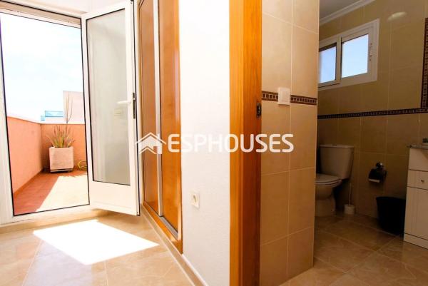 Piso en venta en Puerto Deportivo, Guardamar del Segura
thumbnail 1