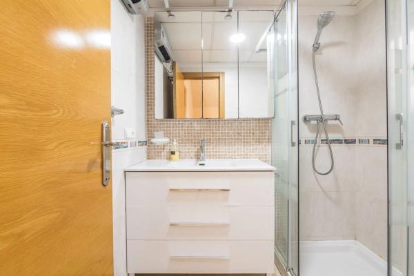 Chalet independiente en venta en Calle Vicente Aracil s/n, Guardamar del Segura
 photo 1