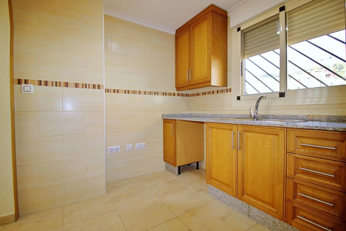 Недвижимость на продажу и в аренду в Испании photo 5