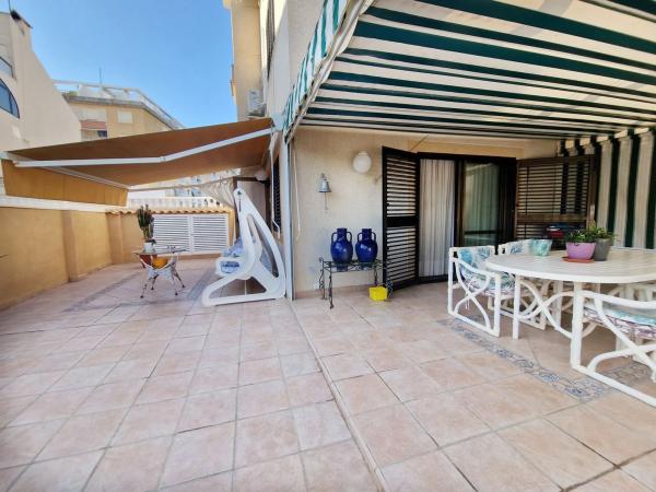 Chalet pareado en calle Pablo Neruda, 34 photo 2