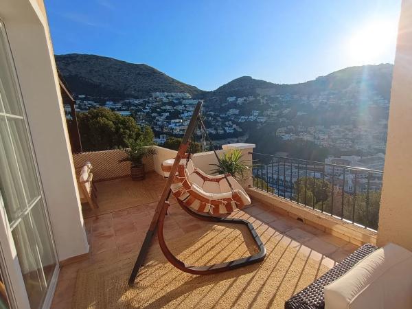 Apartment for sale in  Zona de Mascarat, Altea photo 1
