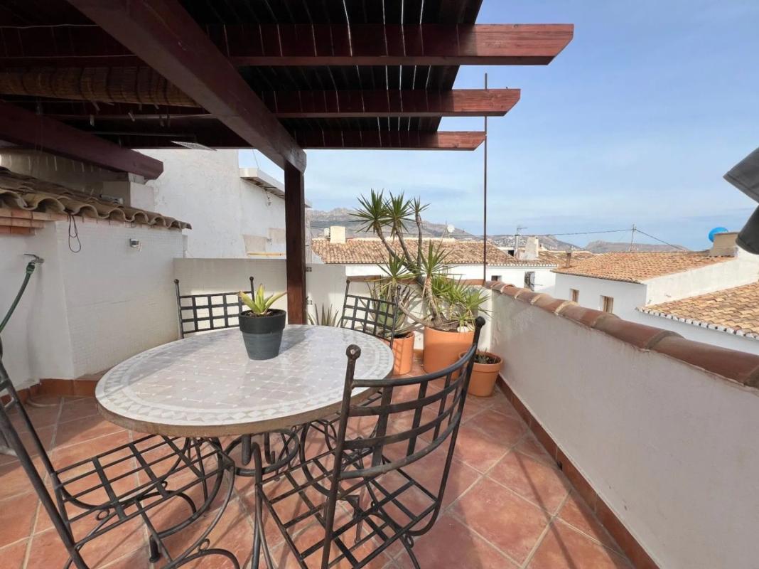 Properties for sale and rent in Spain photo 5