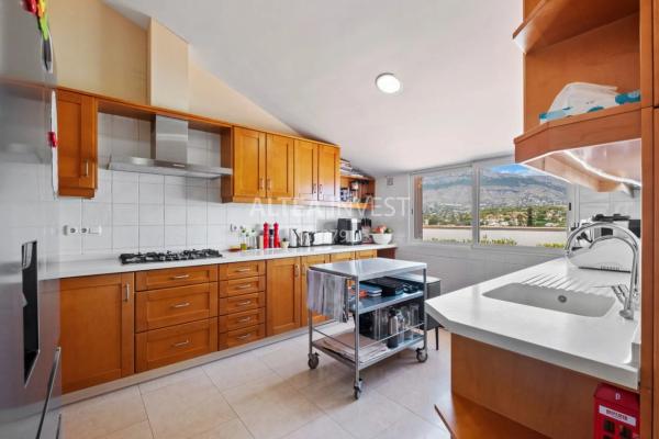 Duplex en venta en Calle la Tella, 2, Altea thumbnail 1