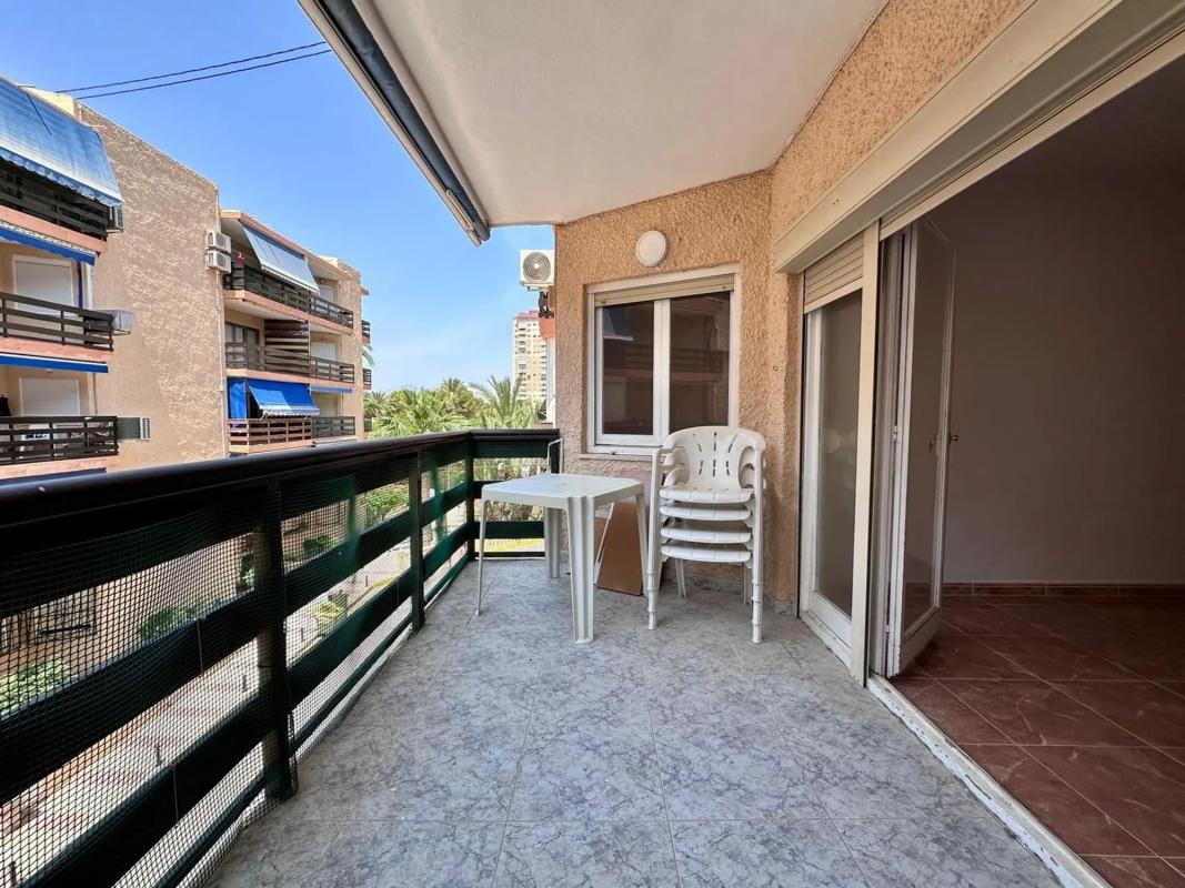 Sale of apartment in Calle el Pinós, 1, El Campello
 photo 2