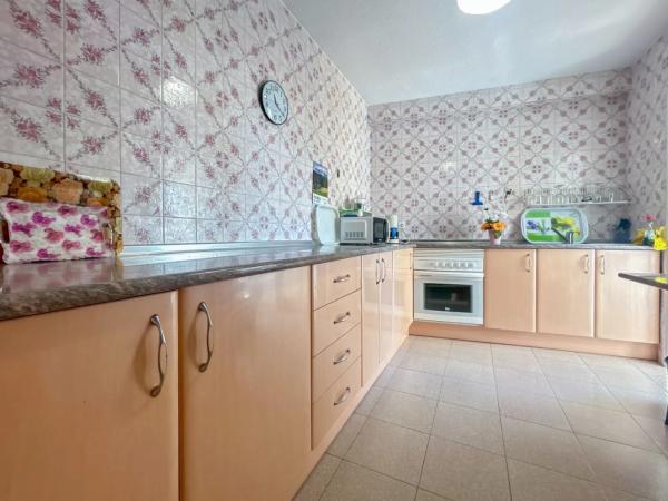Apartment for sale in Calle de Gabriel Miro, El Campello thumbnail 2