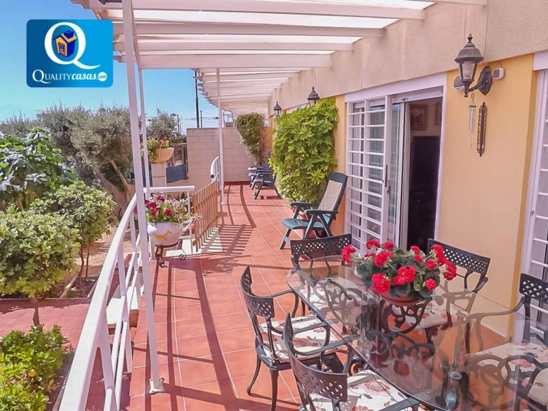 Sale of independent chalet in Playa Muchavista, El Campello
photo 3