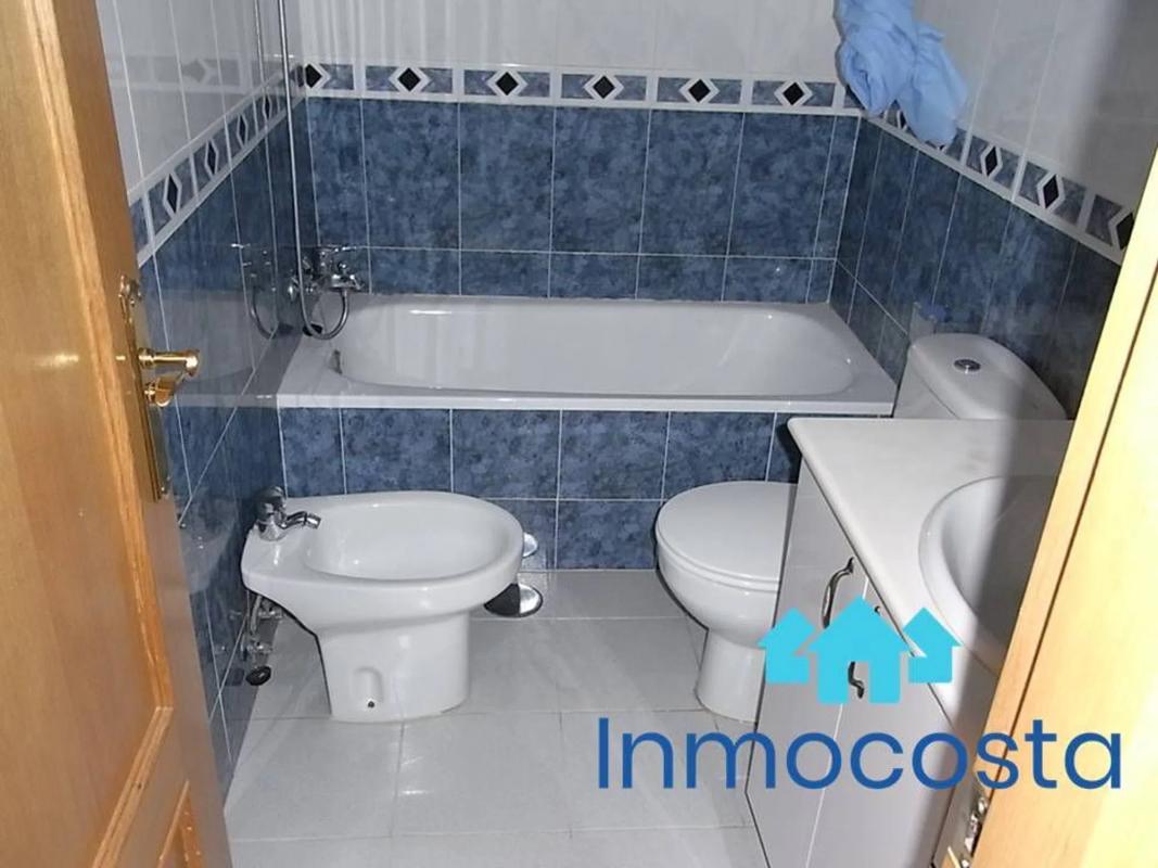 Sale of apartment in Calle de Juan Ramón Jiménez, El Campello
 photo 5