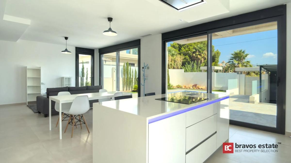 Properties for sale and rent in Spain photo 3