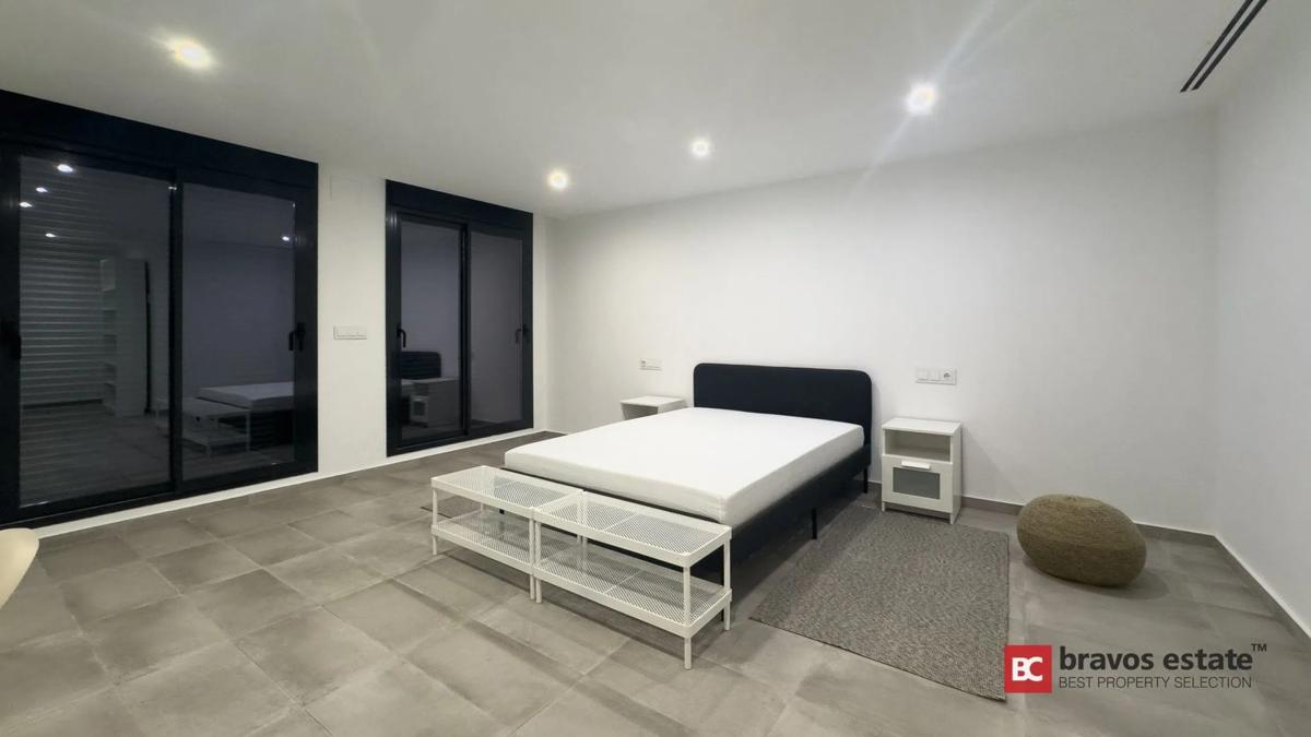 Properties for sale and rent in Spain photo 4