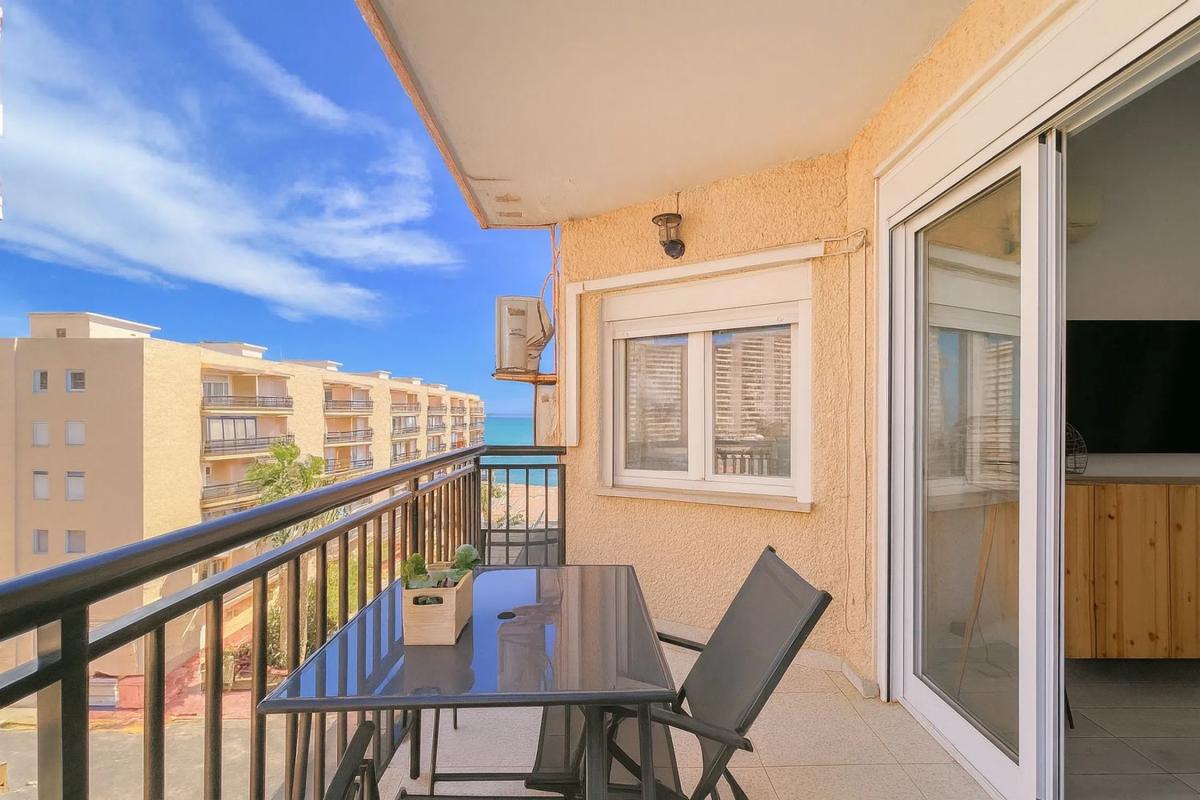 Venta de piso en Calle el Pinós, El Campello
photo 3