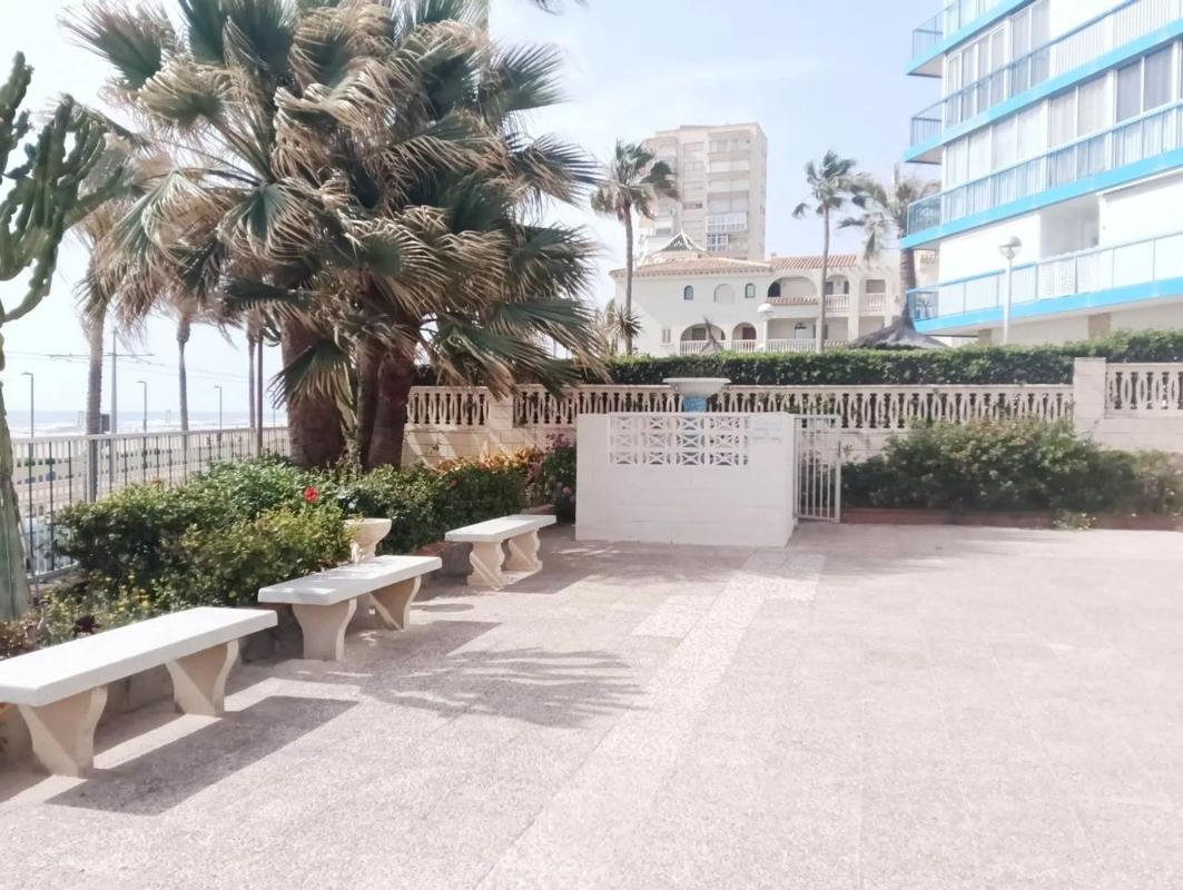 Sale of apartment in Avenida Jaime I el Conquistador, 146, El Campello
 photo 2