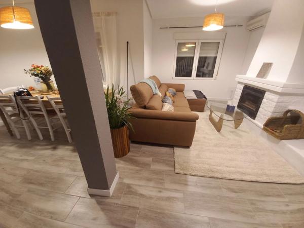 Chalet pareado en calle Formentera, 12 photo 3