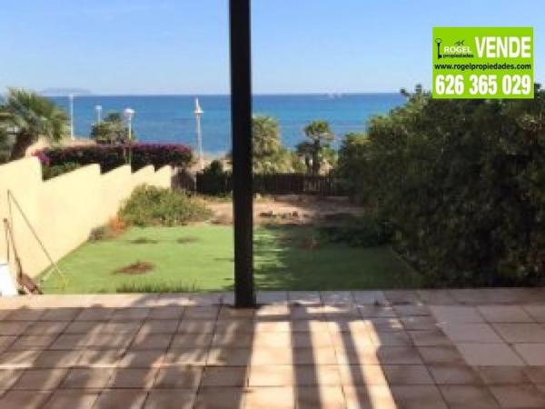 Chalet adosado photo 1