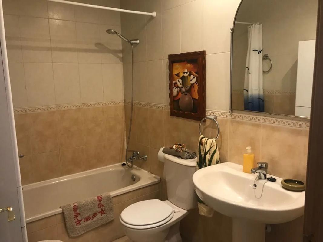 Propiedades en venta y alquiler en España photo 2