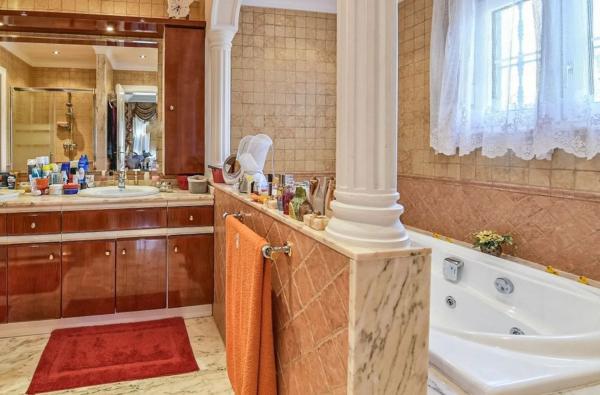 Частный шале на продаже в  Manzanera-Tosal, Кальпе photo 4