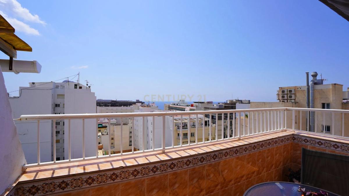 Продажа квартиры на Calle Oscar Espla, 2, Кальпе
photo 2