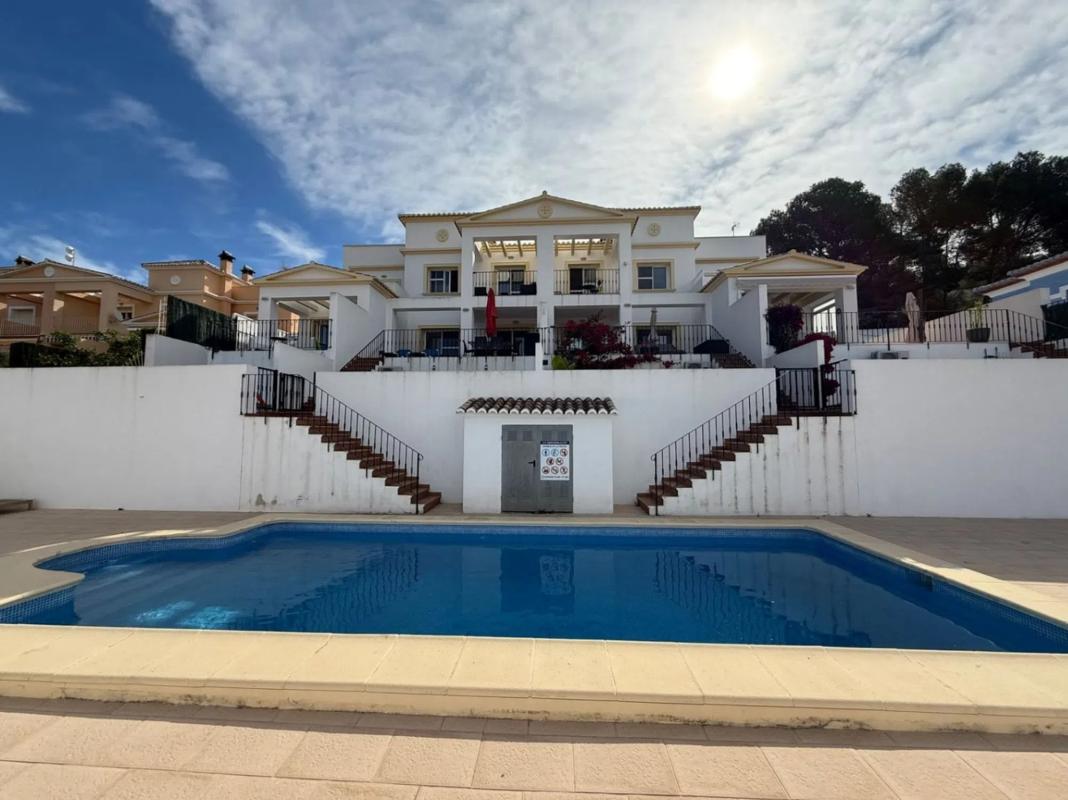 Propiedades en venta y alquiler en España photo 2