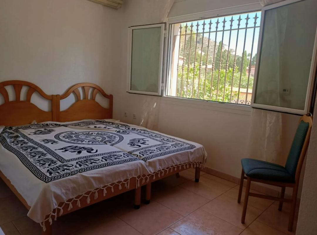 Sale of independent chalet in Canuta, Calpe
photo 3