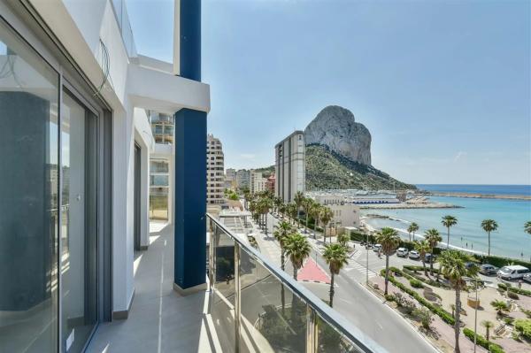 Apartment for sale in  Playa Arenal-Bol, Calpe photo 1