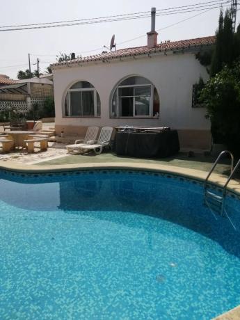 Chalet independiente en venta en Urbanización Ortenbach, Calpe
thumbnail 1