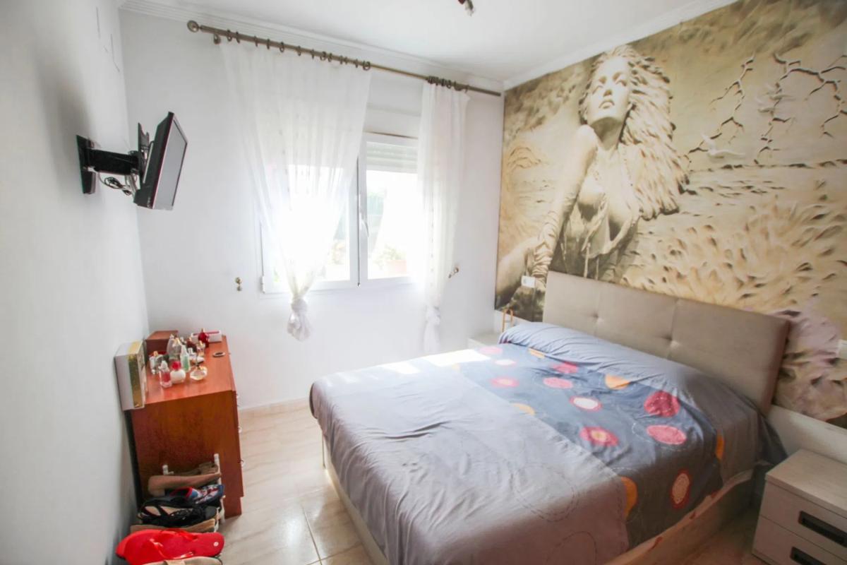 Недвижимость на продажу и в аренду в Испании photo 2