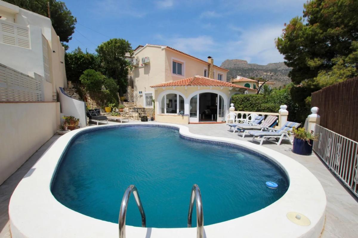 Venta de chalet independiente en Canuta, Calpe
photo 1