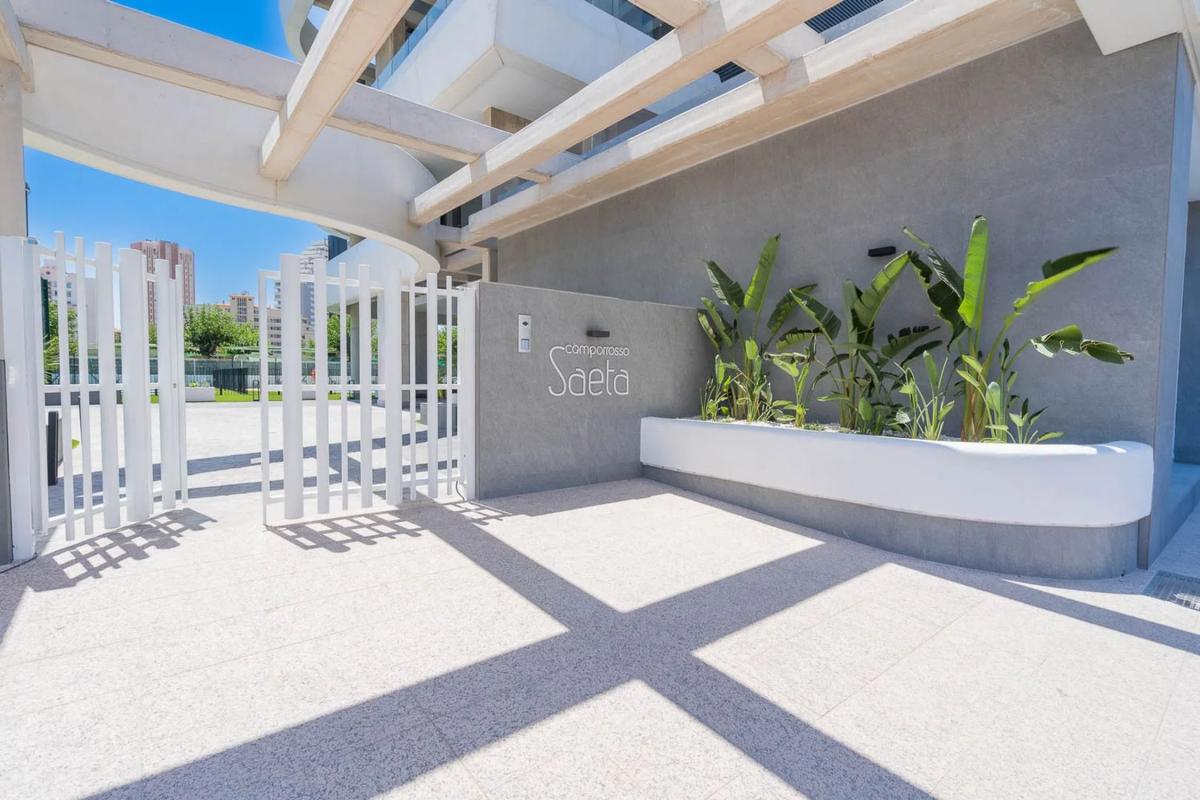 Sale of apartment in Gargasindi, Calpe
 photo 2