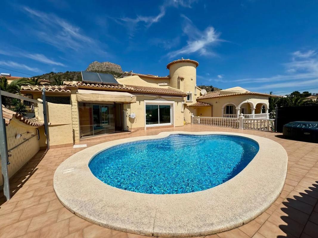 Properties for sale and rent in Spain photo 3