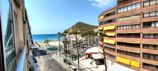 Piso en venta en Avenida de la Marina Baixa, Finestrat
 photo