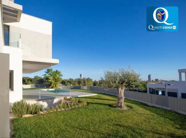 Casa independiente photo 1