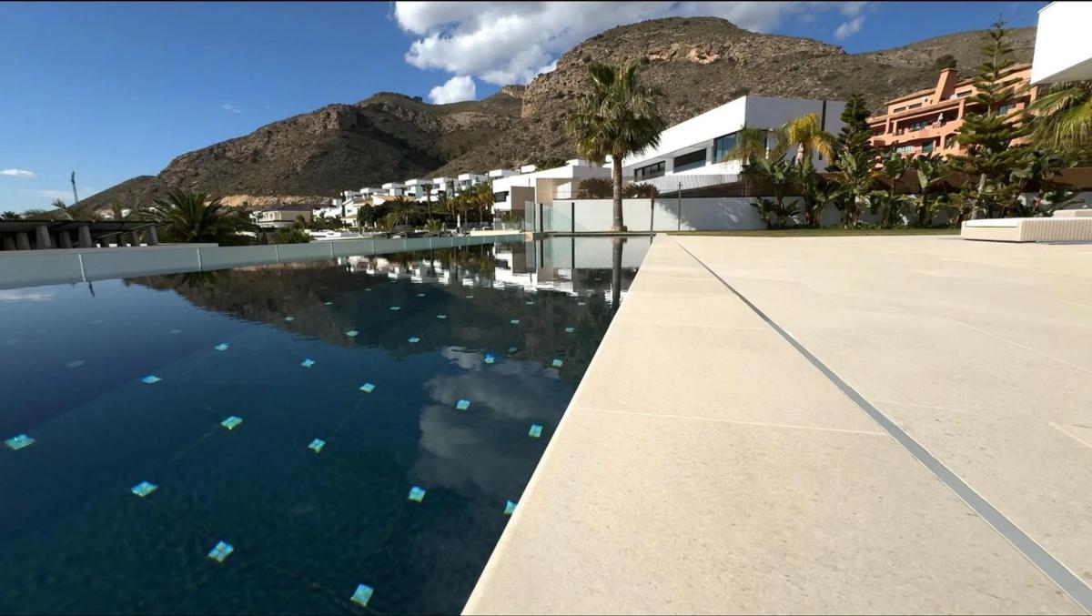 Properties for sale and rent in Spain photo 5