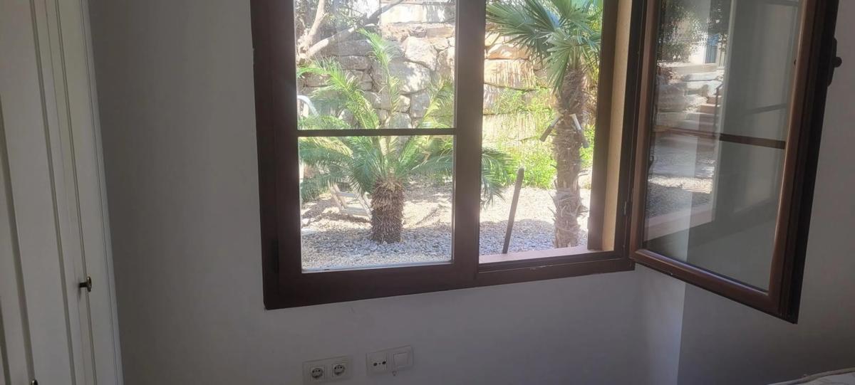 Properties for sale and rent in Spain photo 2