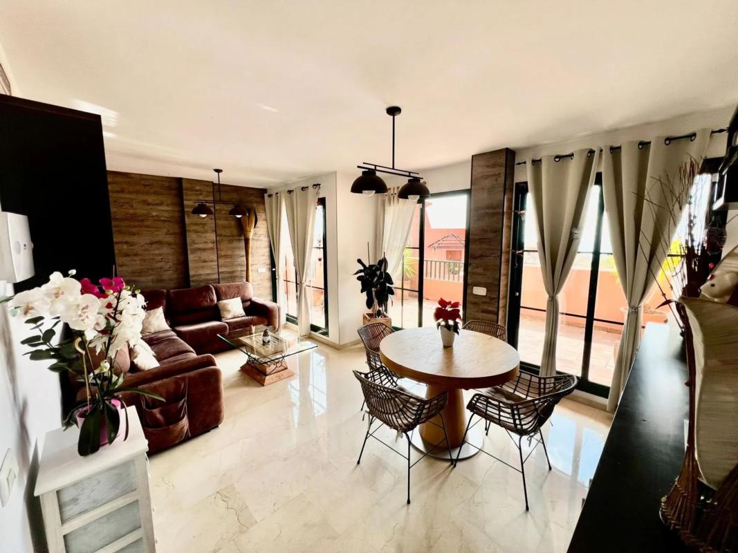 Venta de duplex en Calle Viena, Finestrat photo 2