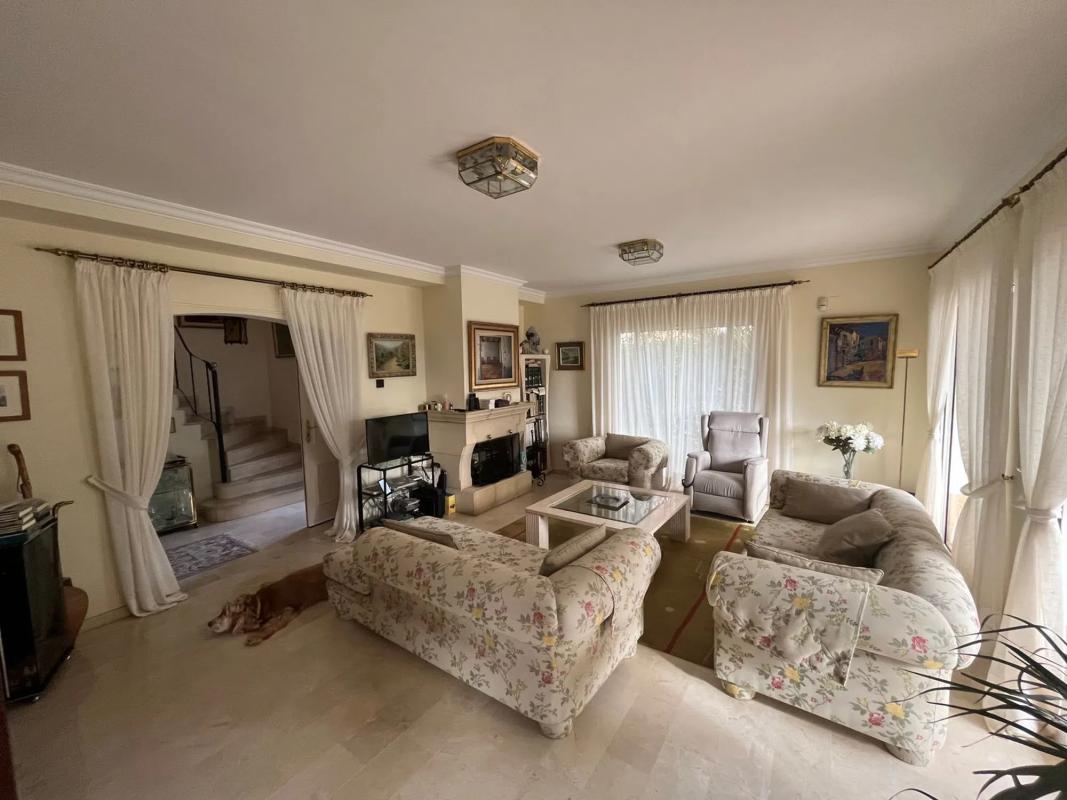 Properties for sale and rent in Spain photo 5