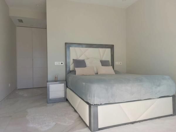 Casa independiente en avenida de Granada, 35 thumbnail 1