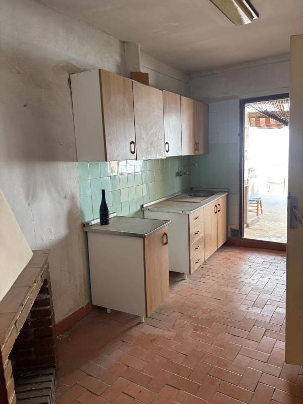 Properties for sale and rent in Spain photo 2