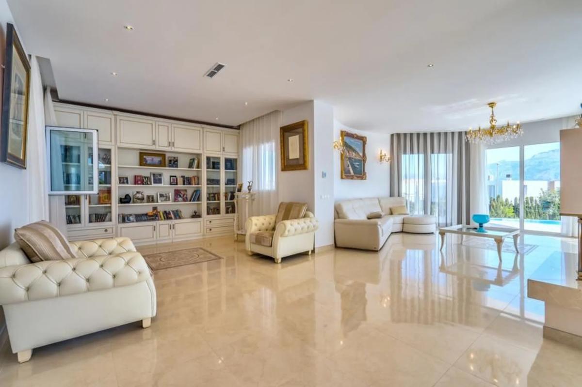 Sale of independent chalet in L'Albir, Alfaz del Pi
 photo 4