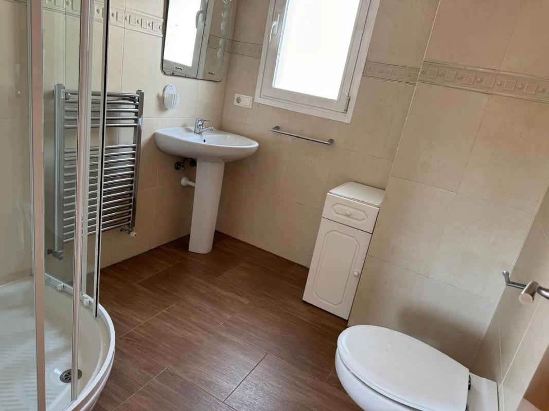 Properties for sale and rent in Spain photo 5