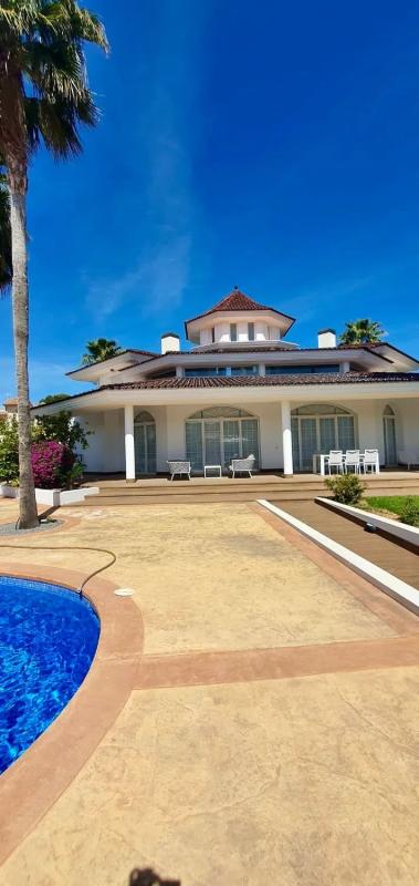 Properties for sale and rent in Spain photo 2
