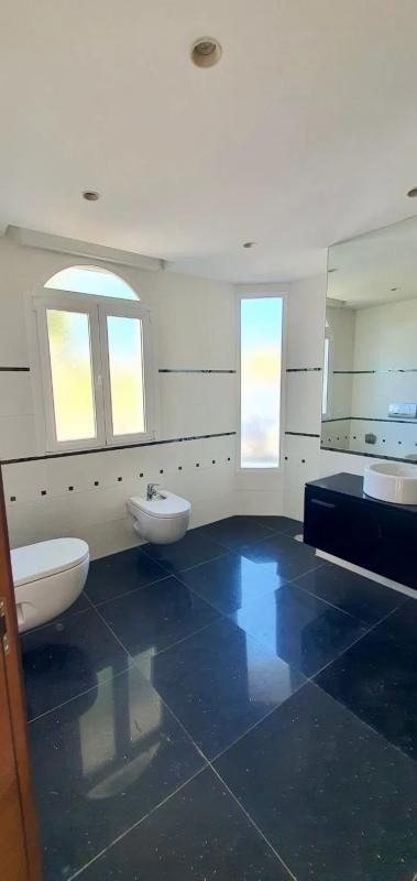 Properties for sale and rent in Spain photo 3
