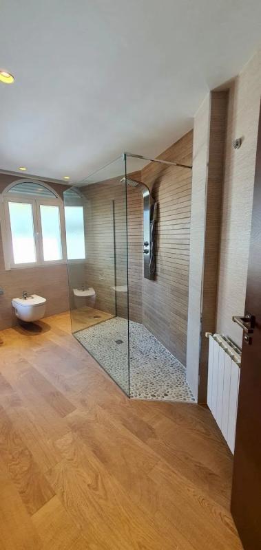 Properties for sale and rent in Spain photo 4